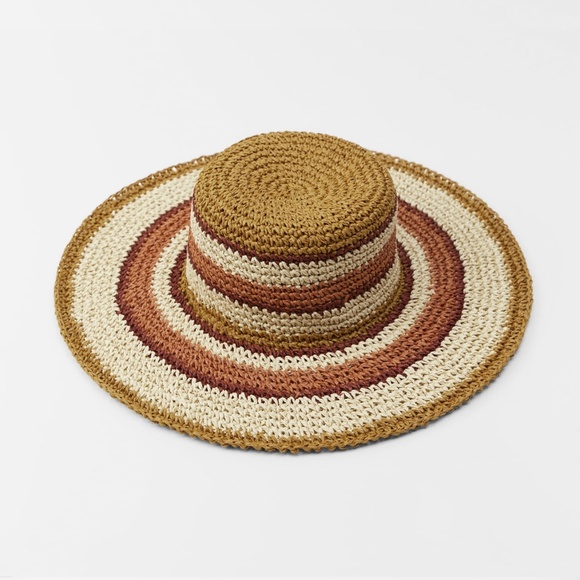 Zara Accessories - Zara limited edition striped picture hat you can’t miss for this summer